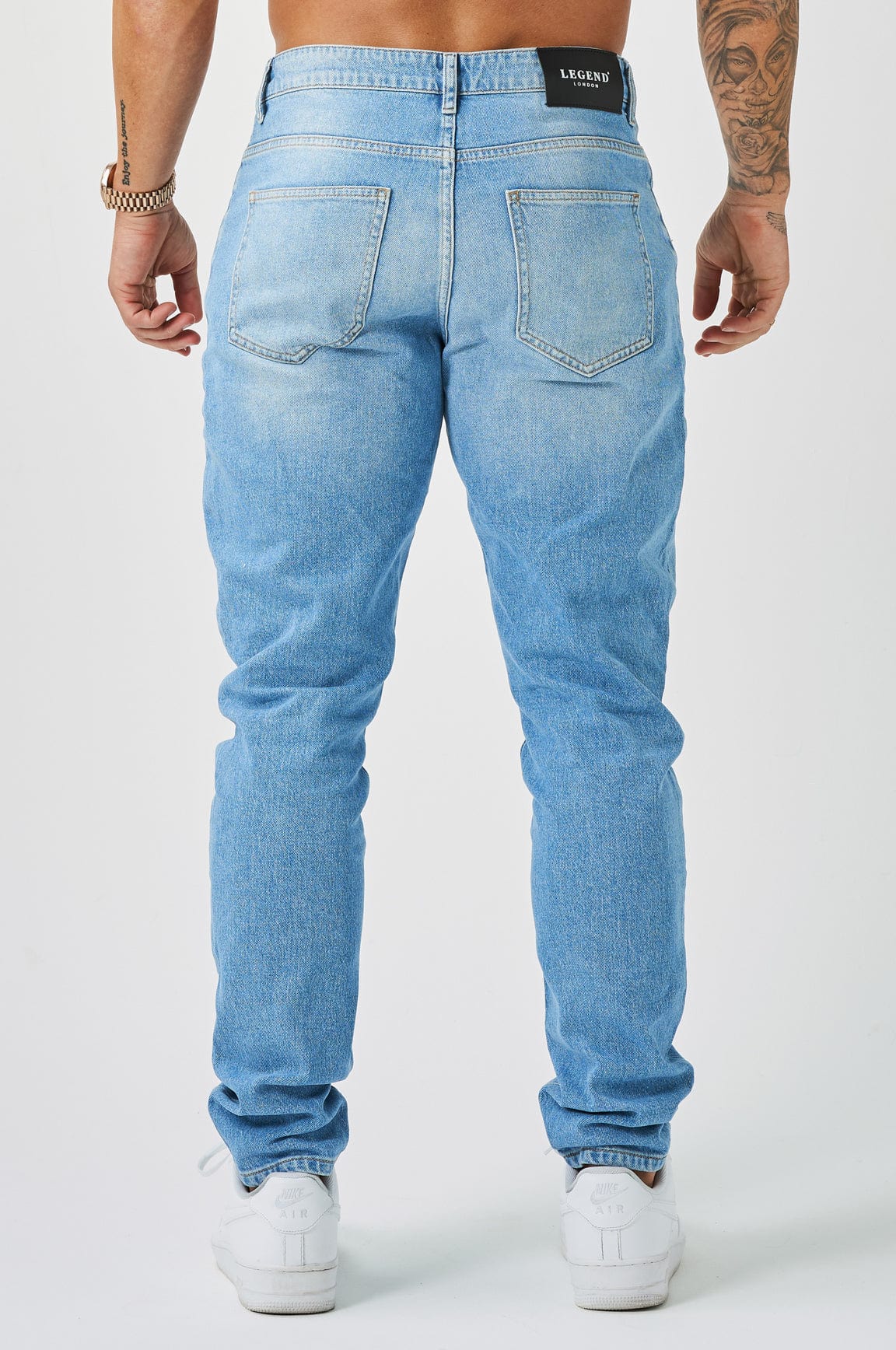 REGULAR FIT JEANS - LIGHT BLUE WASH