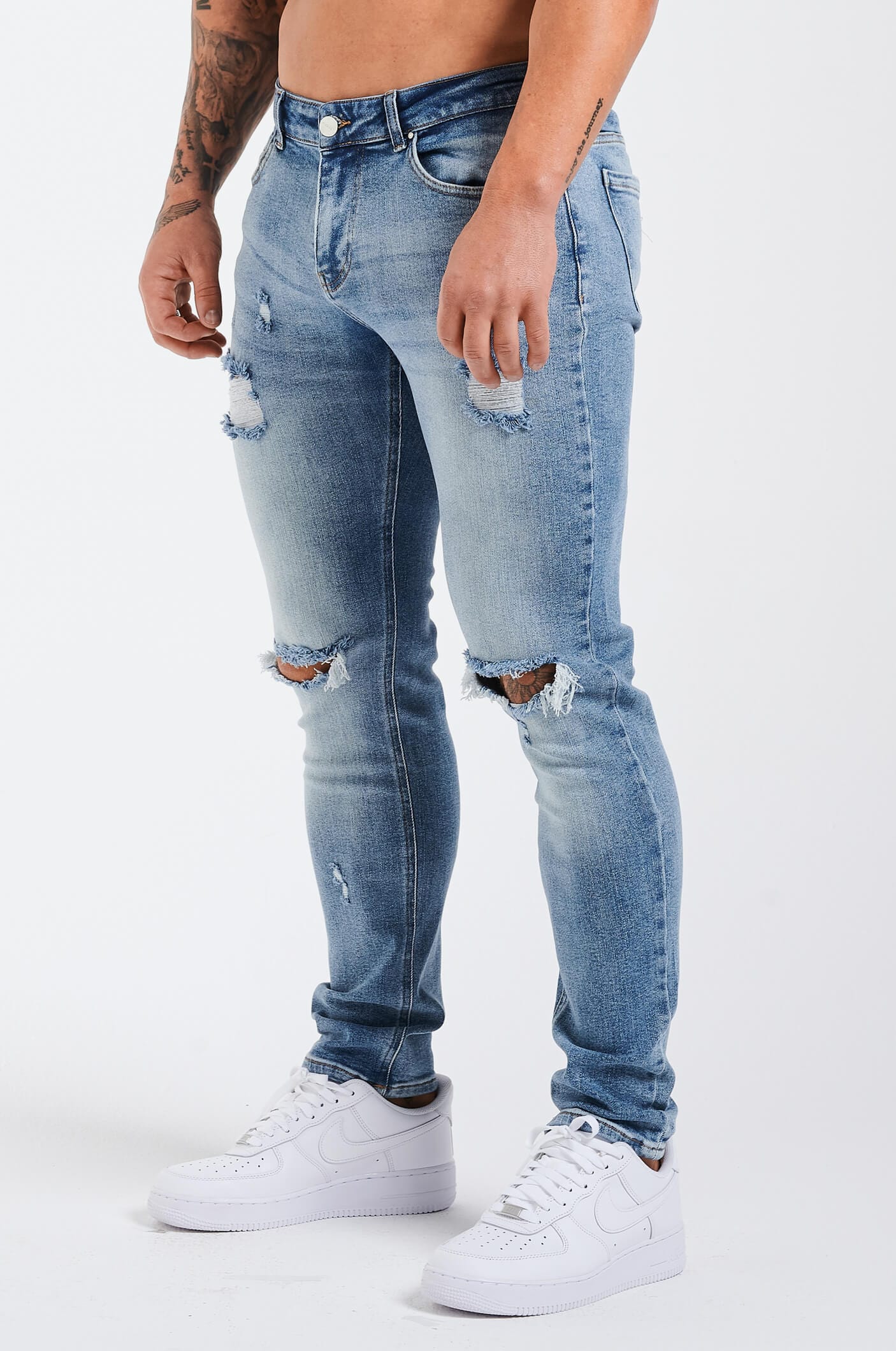 SLIM FIT JEANS 2.0 RISSEN UND REPARATUREN - MITTELBLAU