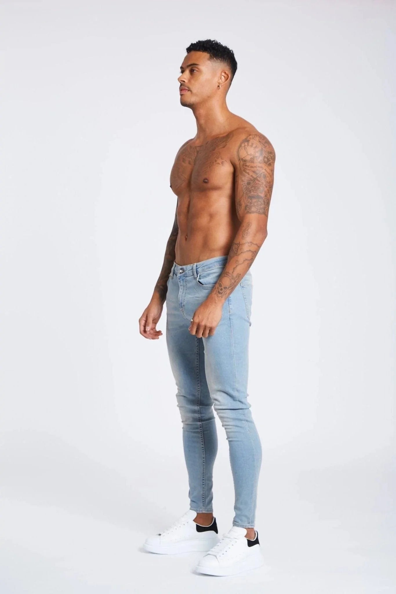 SKINNY FIT JEANS OHNE RISSE – STONE WASHED