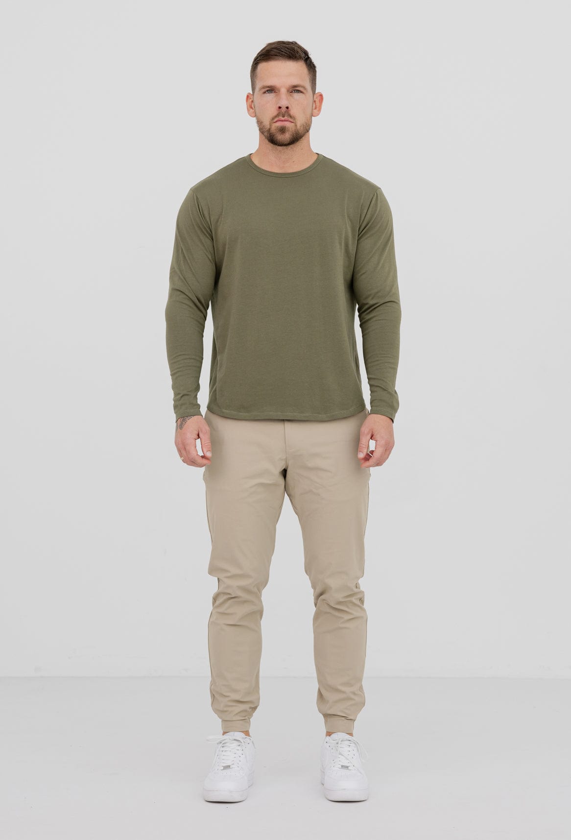 LONG SLEEVE BASICS - OLIVE