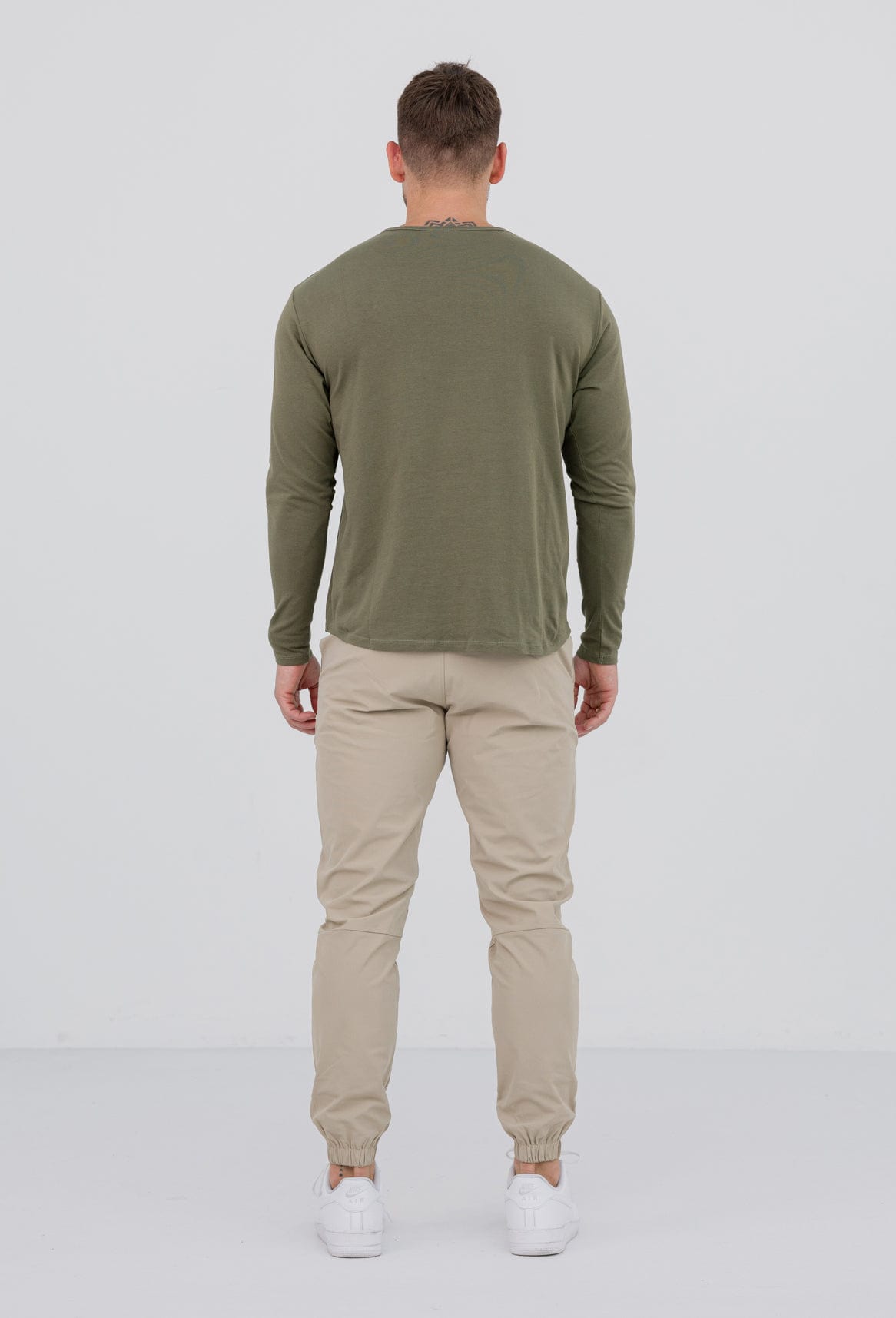 LONG SLEEVE BASICS - OLIVE