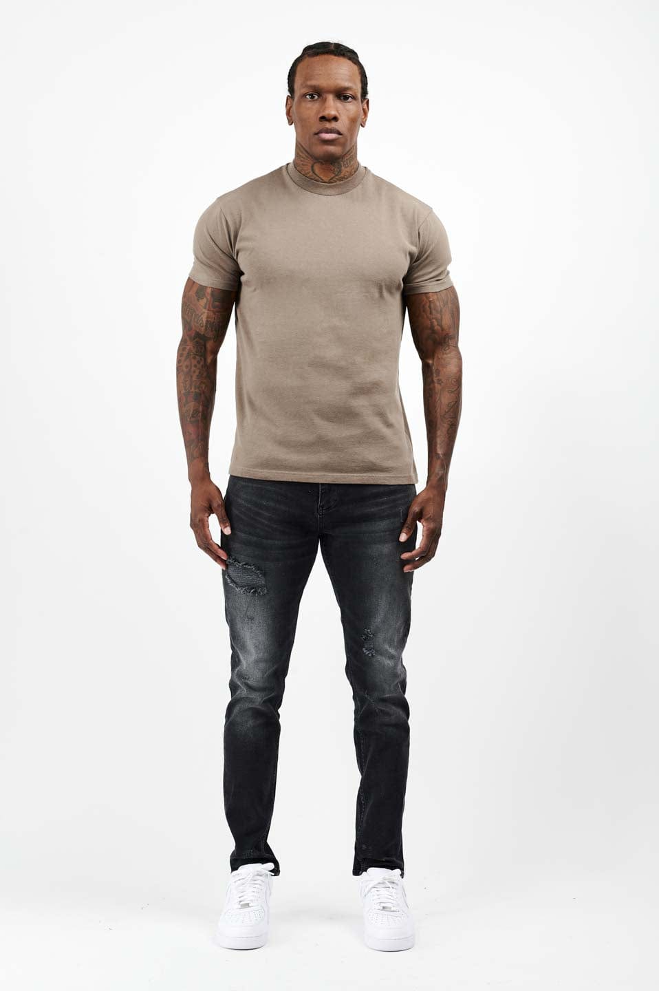 PREMIUM BASICS T-SHIRT - MOKKA