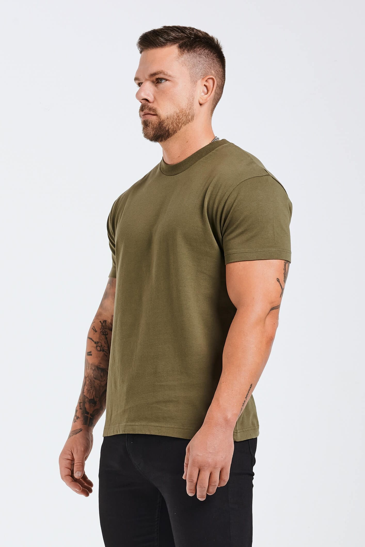 T-SHIRT BASIQUE PREMIUM - OLIVE