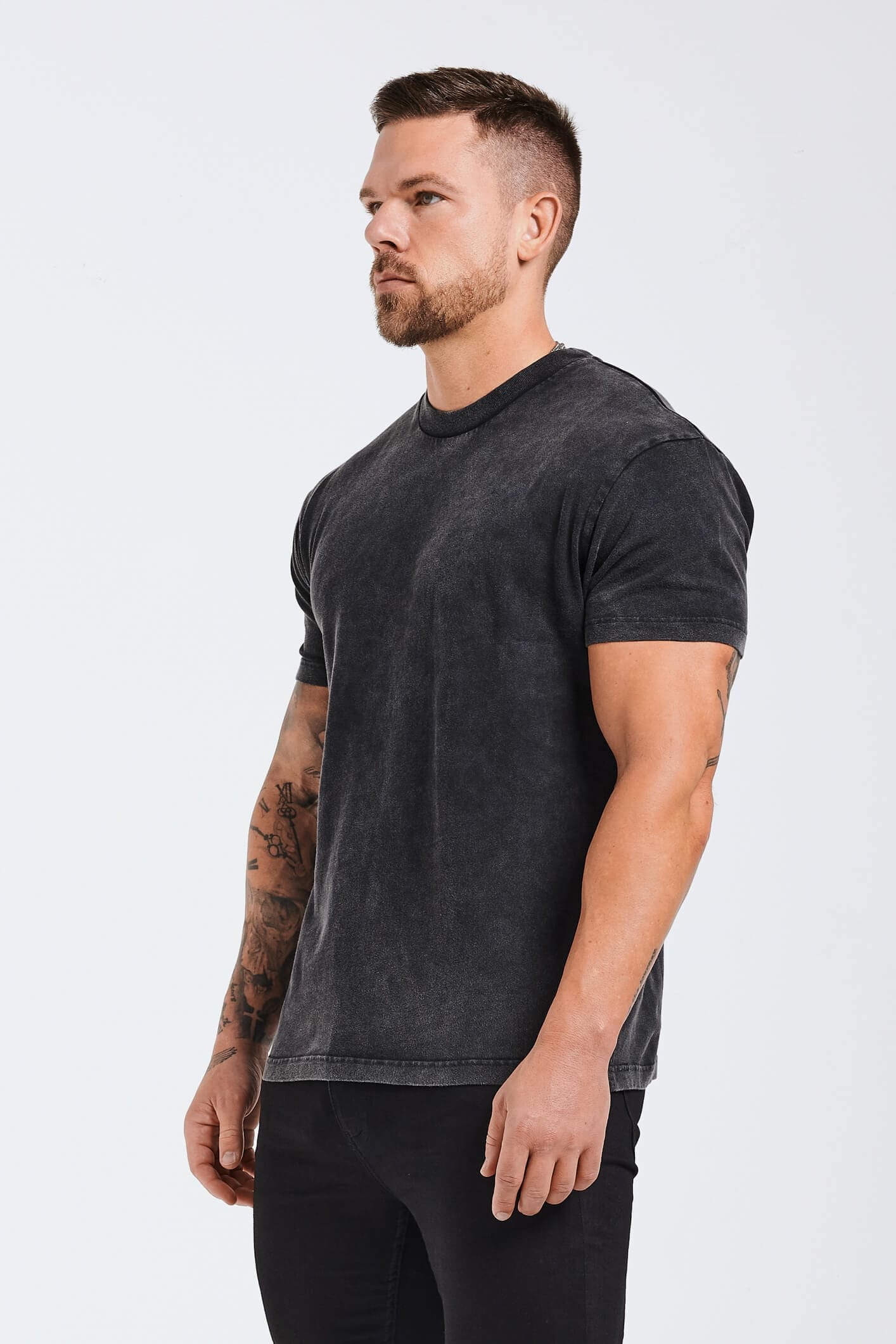 PREMIUM BASICS T-SHIRT - GEWASCHENES GRAU