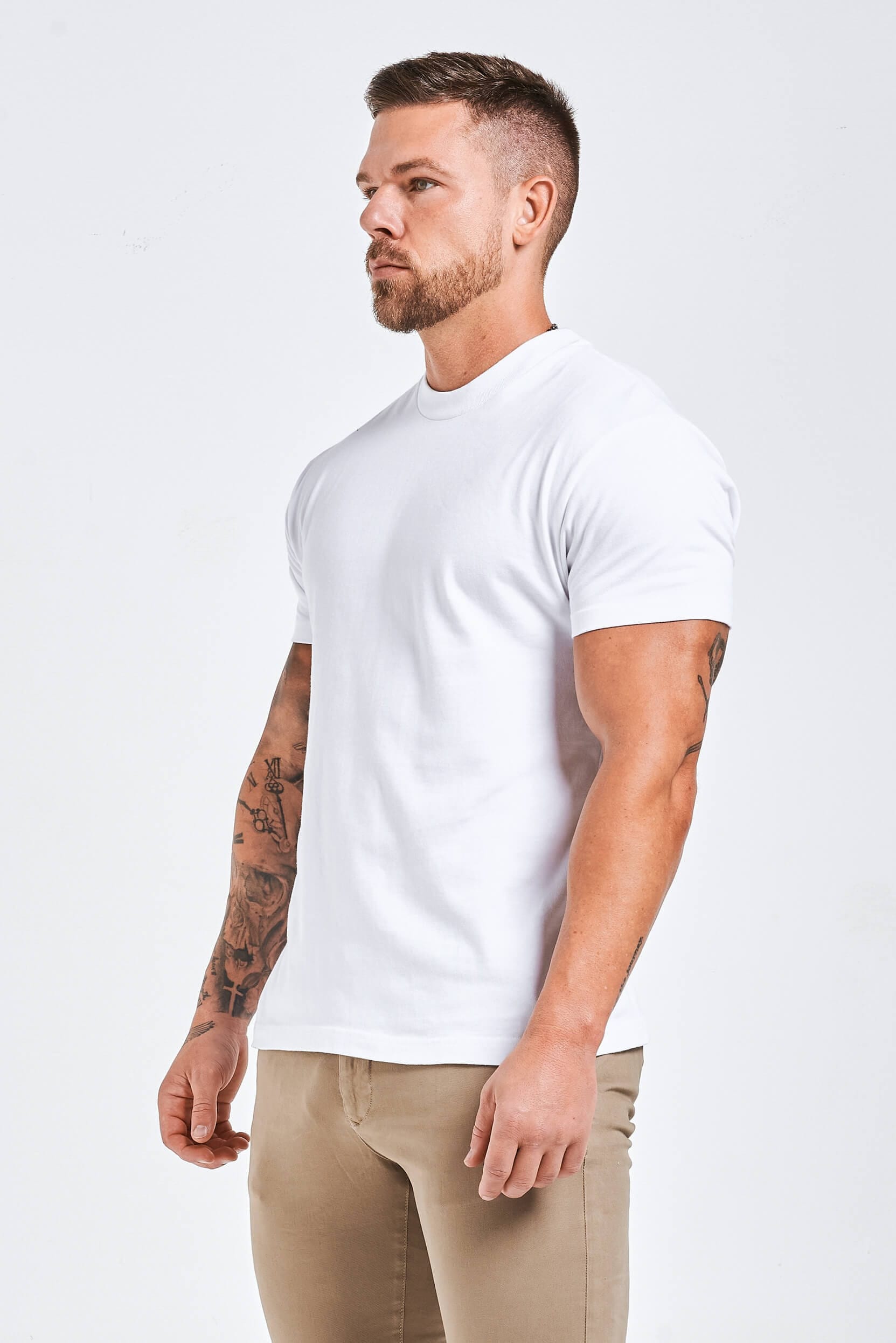 PREMIUM BASICS T-SHIRT - WEISS