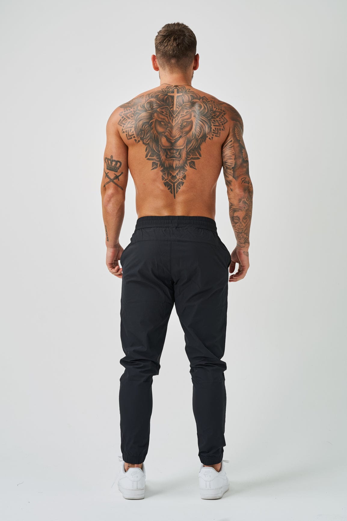 PANTALON DE SURVÊTEMENT JOGGERS - NOIR