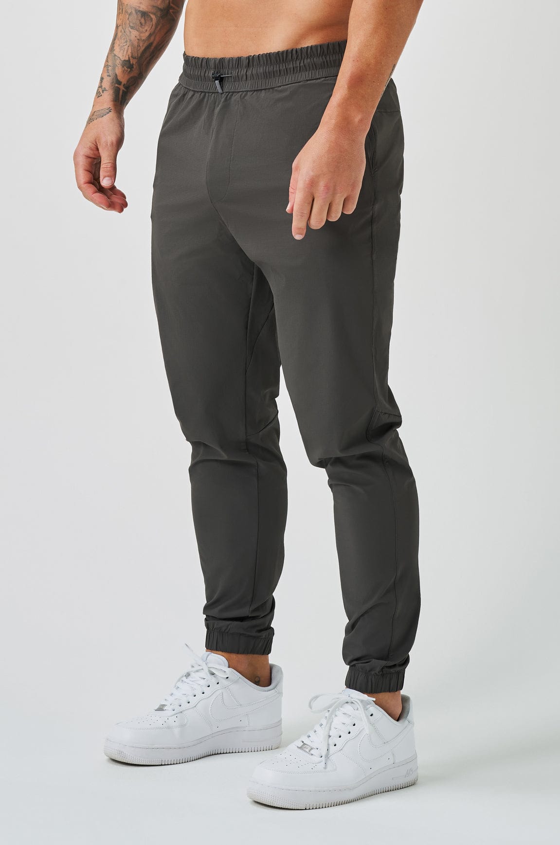 PANTALON DE SURVÊTEMENT JOGGERS - GRIS FONCÉ