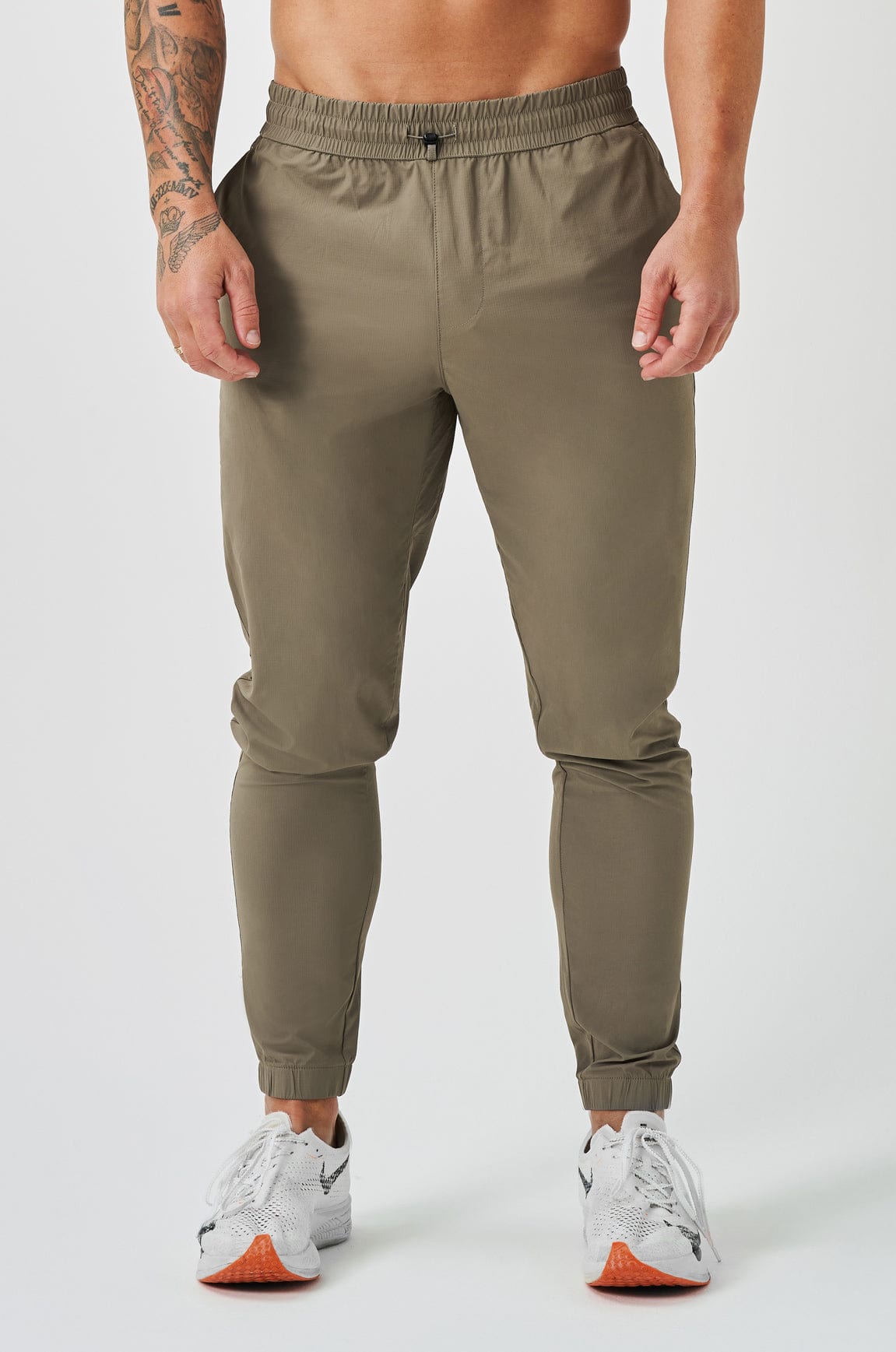 TRAININGSANZUG JOGGER - KHAKI