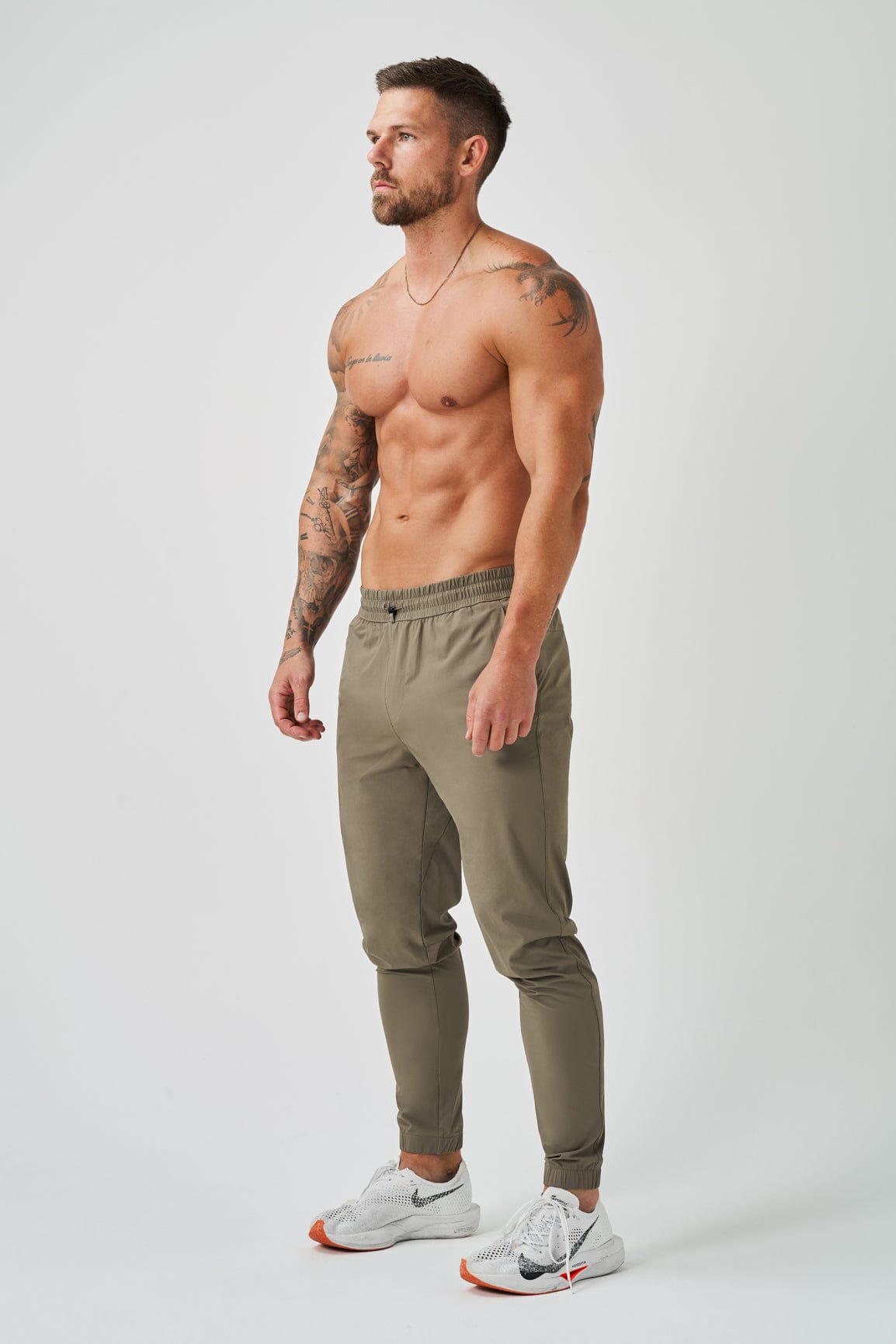 TRAININGSANZUG JOGGER - KHAKI