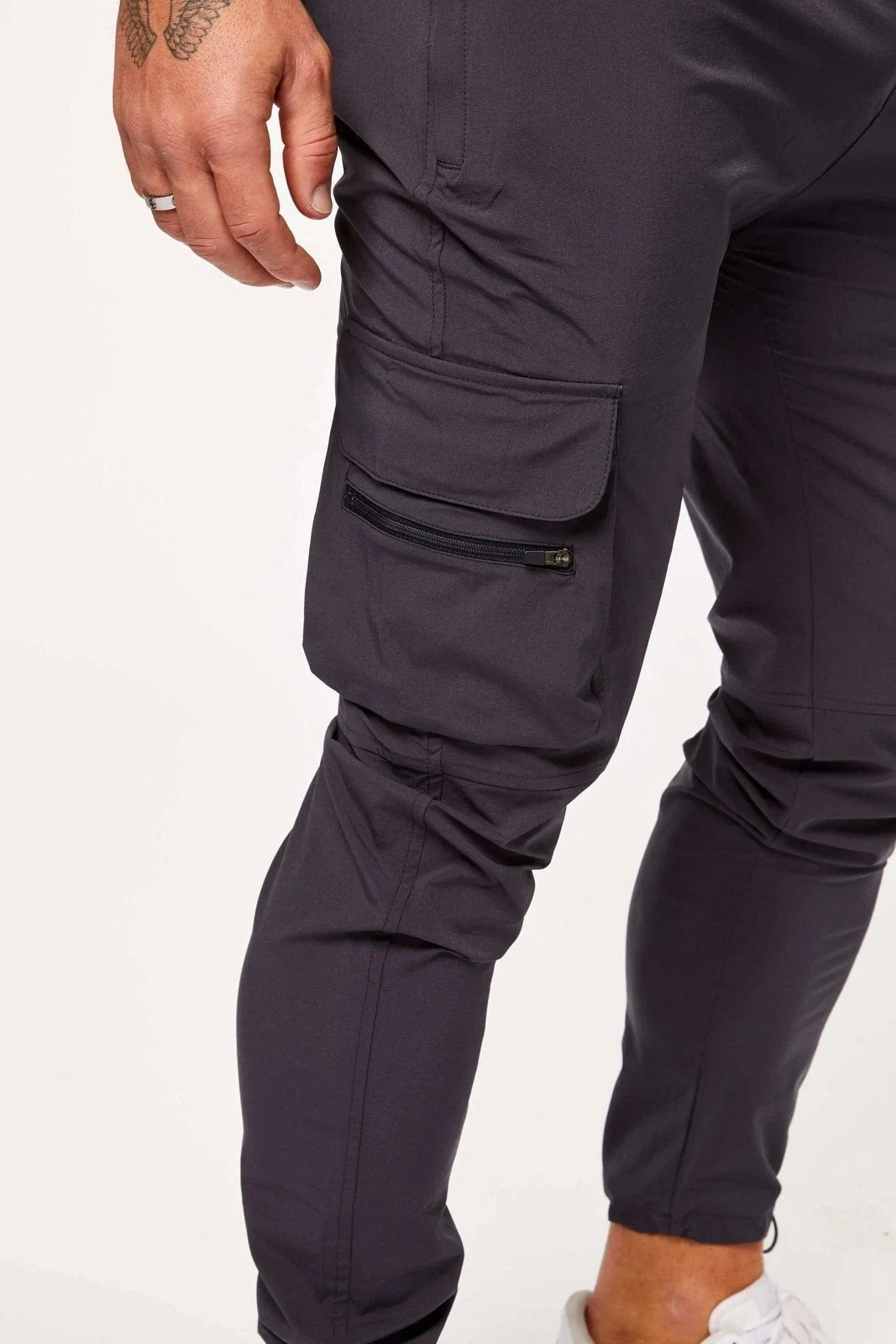 TECH STRETCH CARGO PANTS - DARK GREY