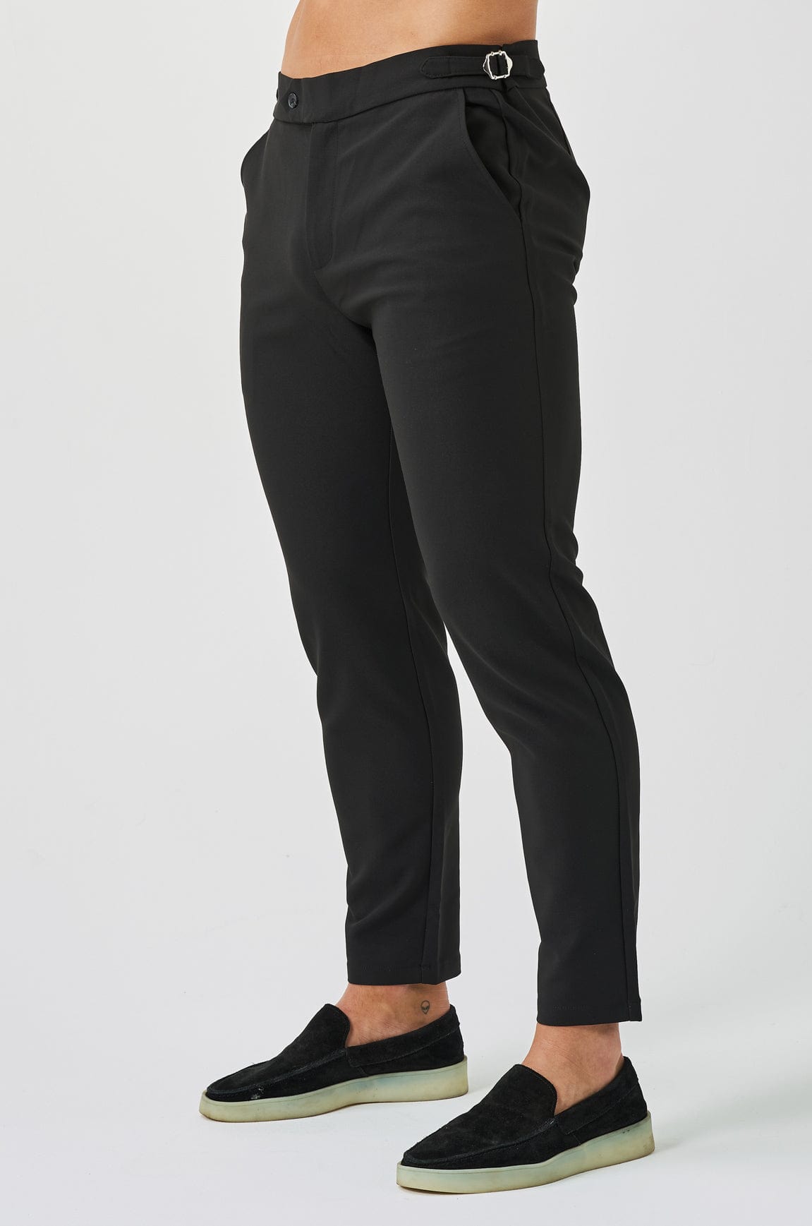 SLIM FIT PLAIN STRETCH TROUSER W/ SIDE CINCH - BLACK